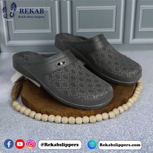 نعال رجالي : نموذج اُزاكا بارسا