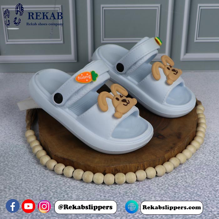 Kids slippers : Artin Khargoshi