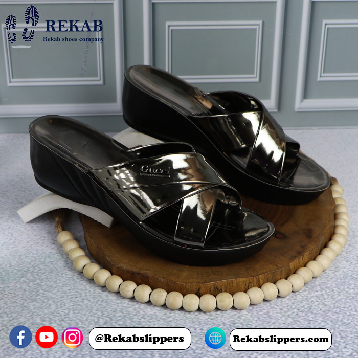 Women slippers : Code 103 model
