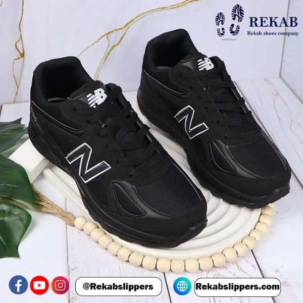 buy Sneakers name : New balance code 107