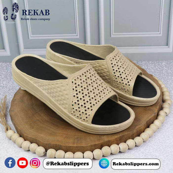 buy cheap slippers Sara model