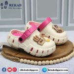 buy crocs slippers online Benita model