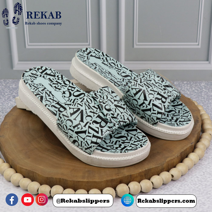 Stylish girls' slippers Latin model Stylish girls' slippers Latin model