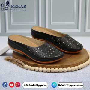 Buy women's slippers arezo model